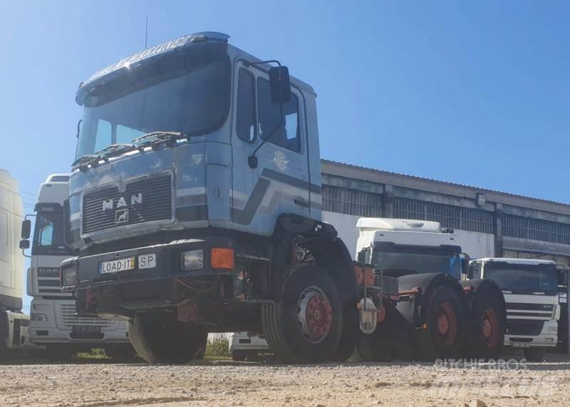 MAN 23.362 Trekkvogner