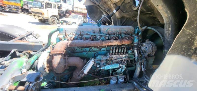 Scania 113M 360 Chassis