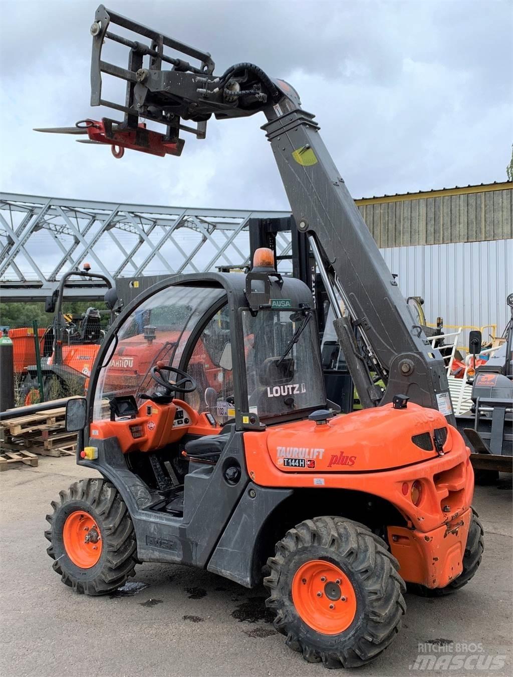 Ausa T144H Plus Teleskoplastere for Landbruk