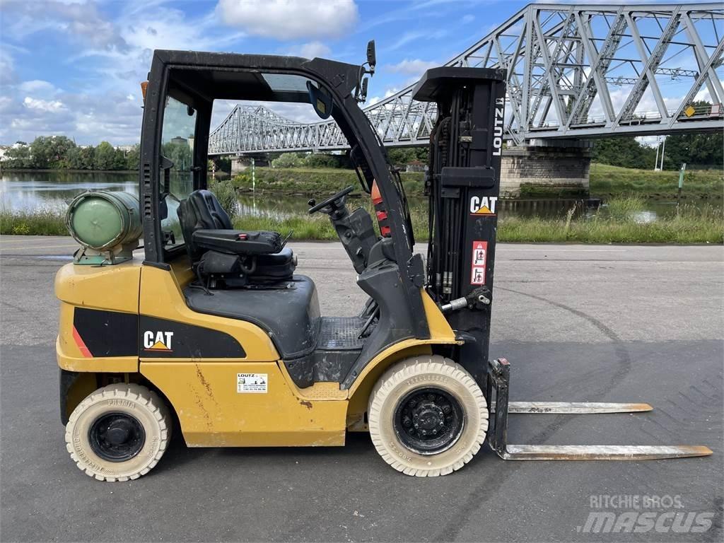 CAT GP25N Gaffeltrucker - Annet