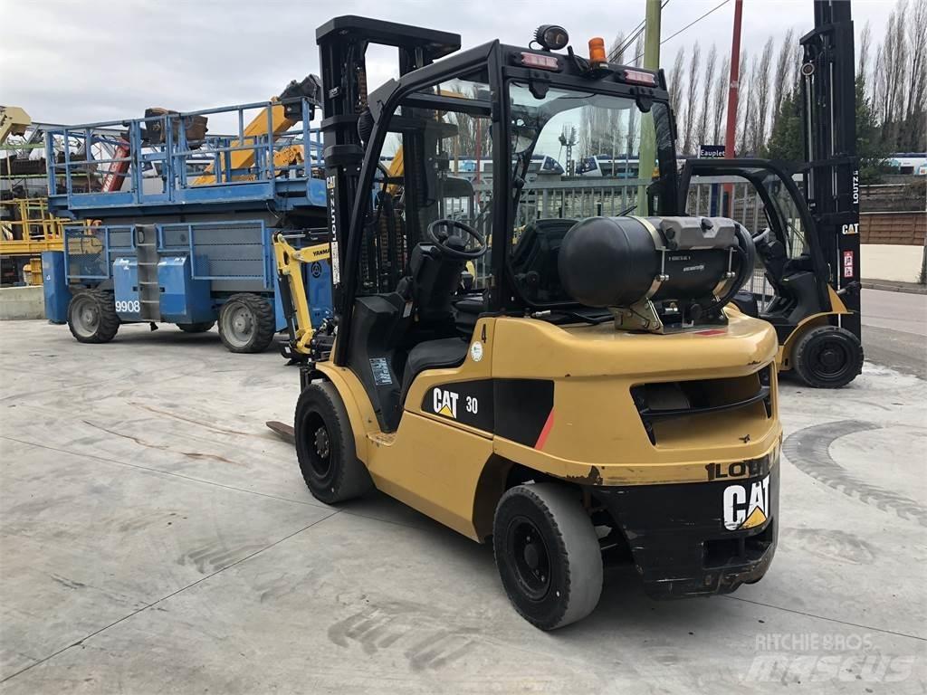 CAT GP30N Gaffeltrucker - Annet