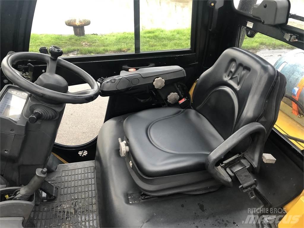 CAT GP30N Gaffeltrucker - Annet
