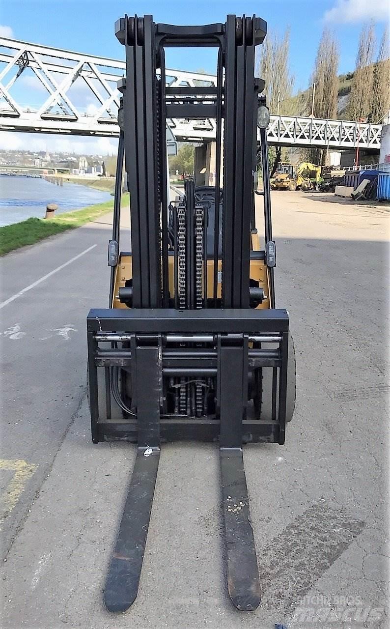 CAT GP30N Gaffeltrucker - Annet