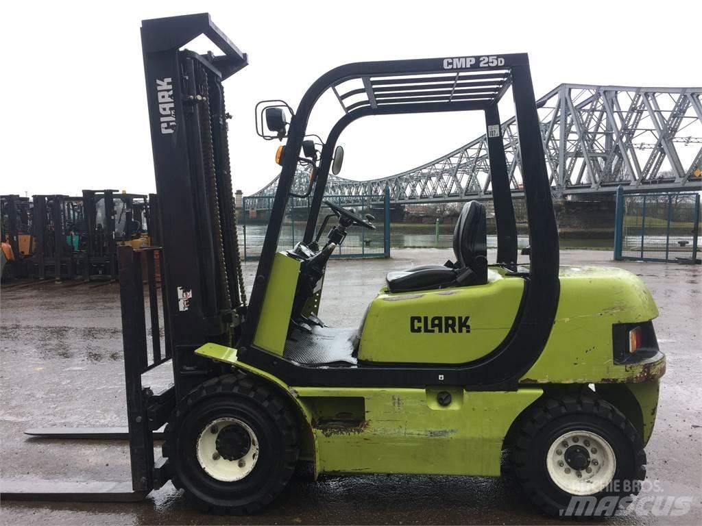 Clark CMP25D Gaffeltrucker - Annet
