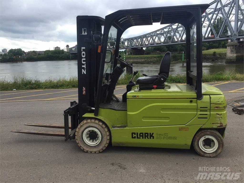 Clark GEX30 Gaffeltrucker - Annet