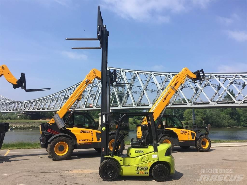 Clark GTS25D Gaffeltrucker - Annet