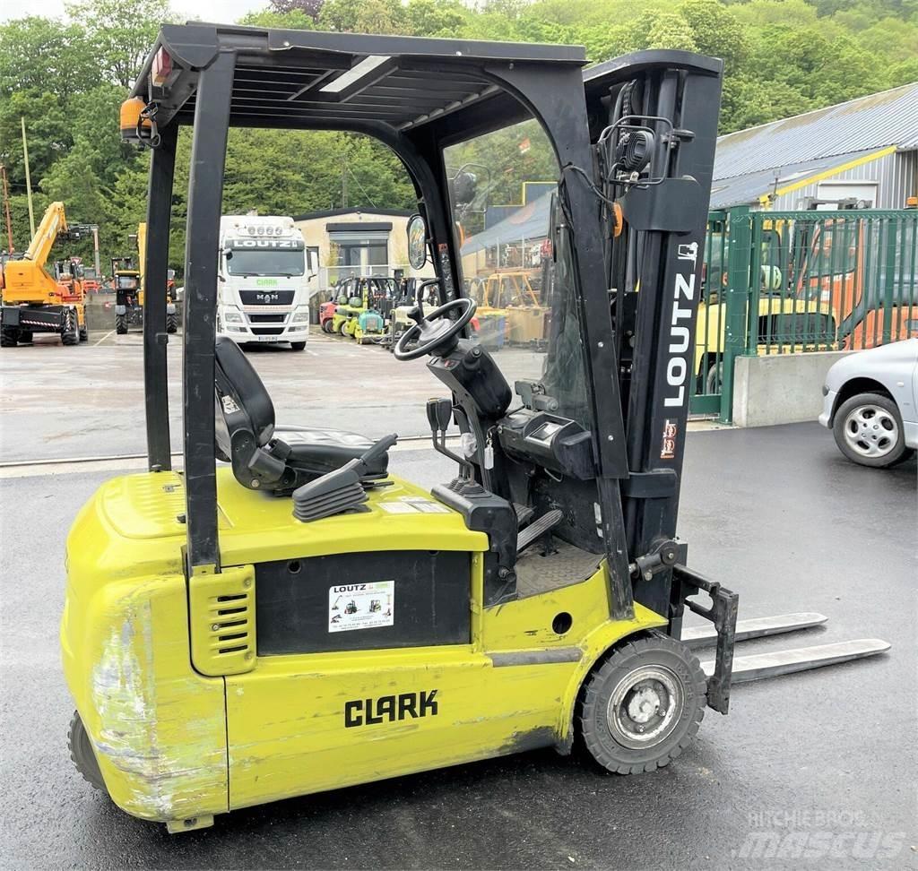 Clark GTX18 Gaffeltrucker - Annet