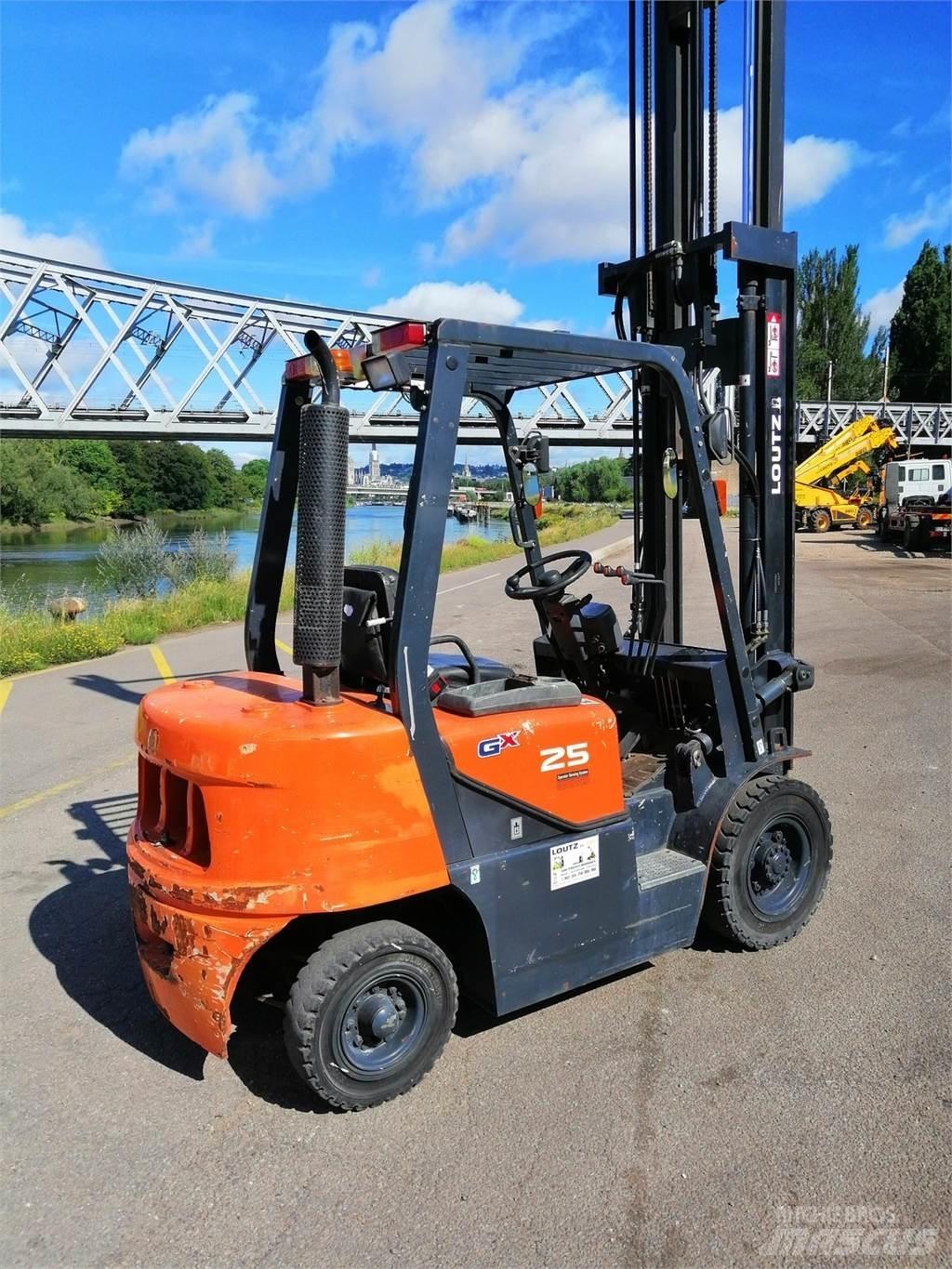 Doosan D25G Gaffeltrucker - Annet
