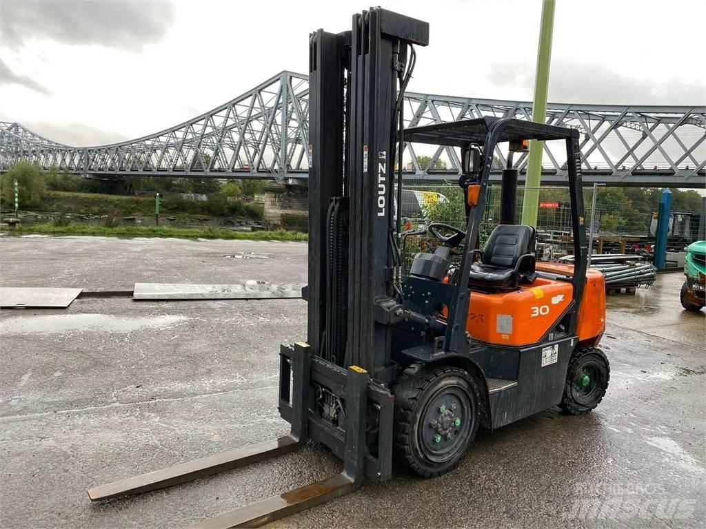 Doosan D30G Gaffeltrucker - Annet