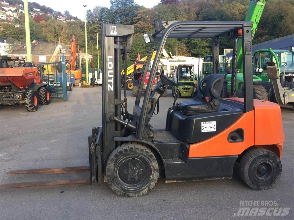 Doosan D30S Gaffeltrucker - Annet