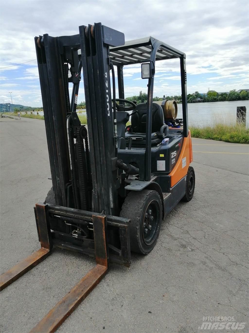 Doosan G25P-5 Gaffeltrucker - Annet