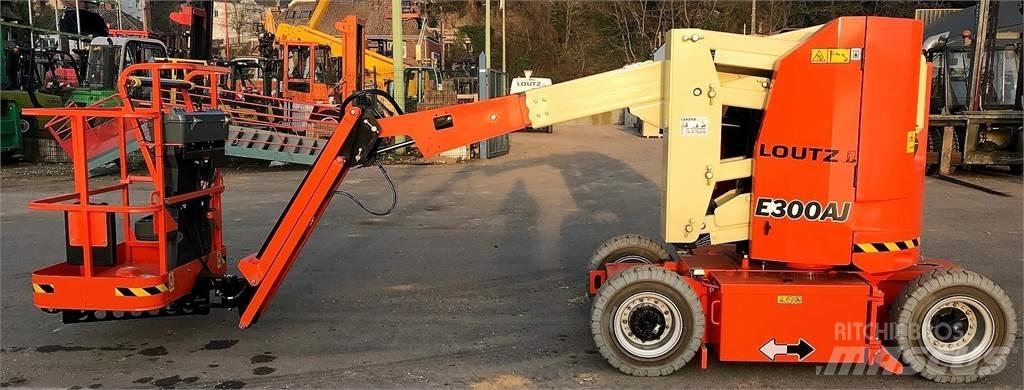 JLG E300AJ Andre personløftere og plattformer