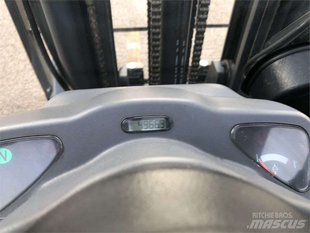 Komatsu FG25 Gaffeltrucker - Annet