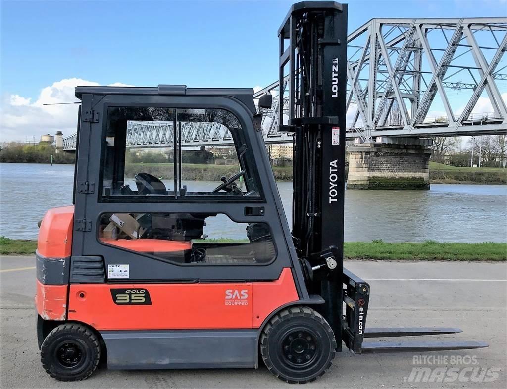 Toyota 7BMF35 Gaffeltrucker - Annet