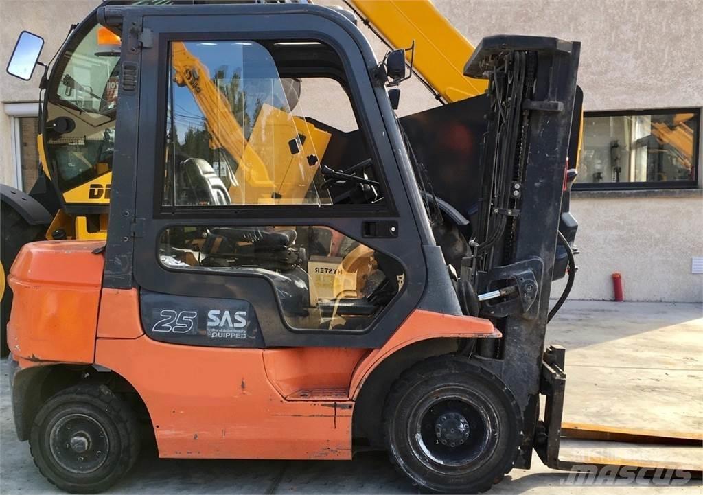 Toyota 7FD25 Gaffeltrucker - Annet