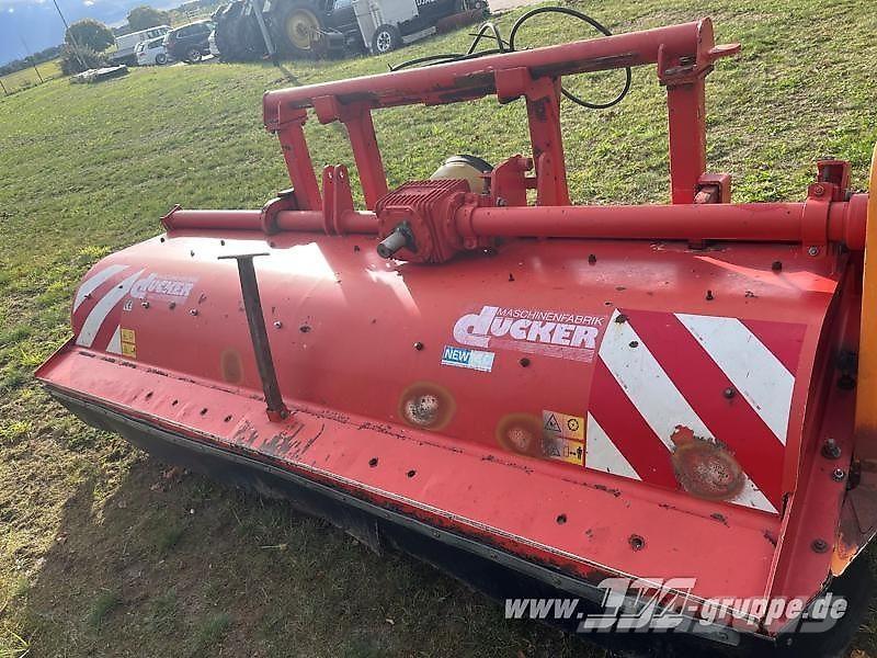 Dücker UM 30 Anlegg - Annet