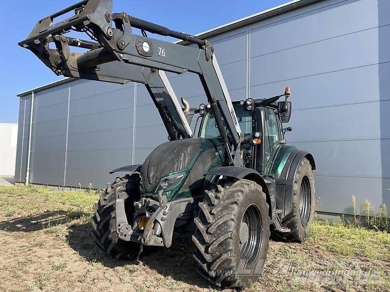 Valtra T174 Traktorer
