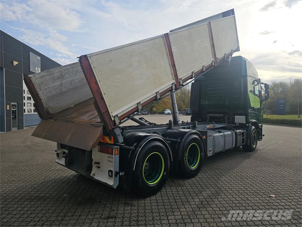Iveco Stralis 560 6x4 Kabelløft lastebiler