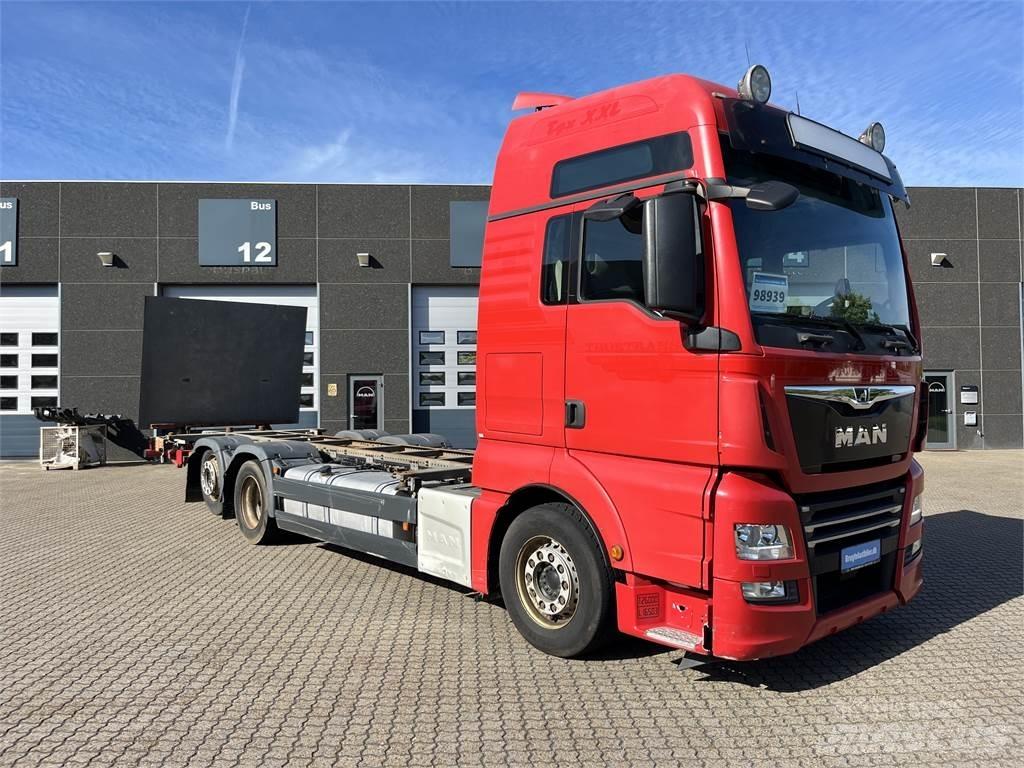 MAN TGX 26.500 6x2 Containerbil