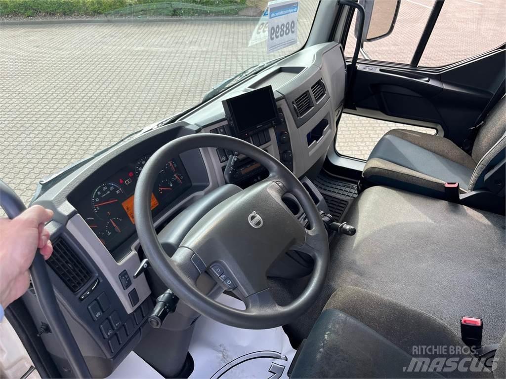 Volvo FL210 Skapbiler