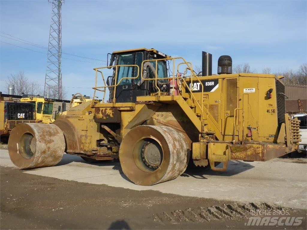 CAT 836H Anlegg - Annet