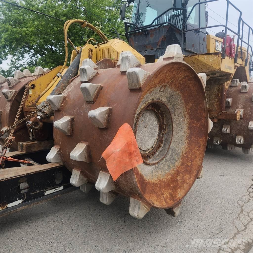 CAT 836K Anlegg - Annet