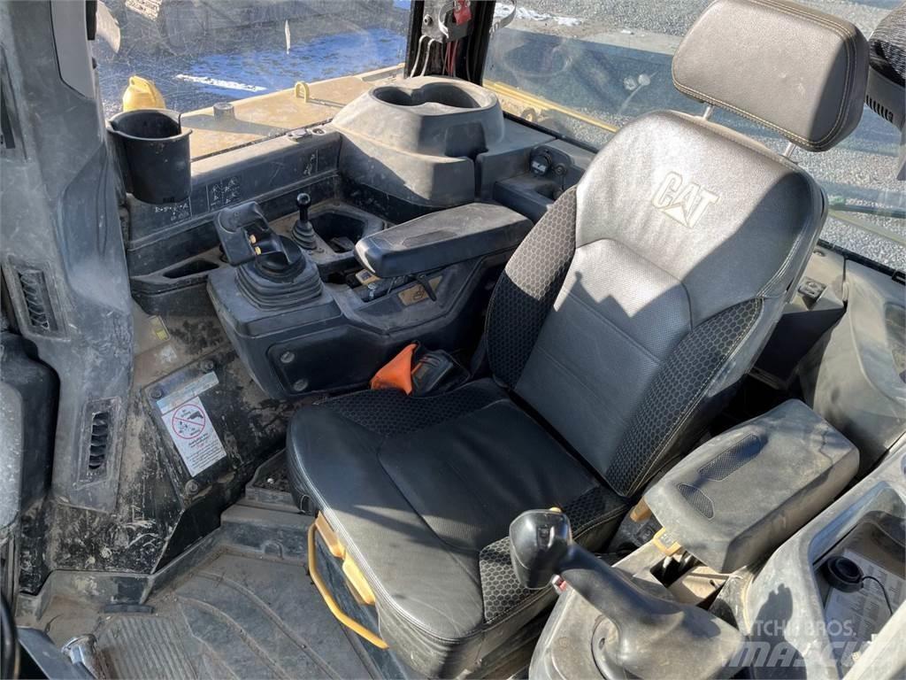 CAT D6 LGP WH Dozere Beltegående