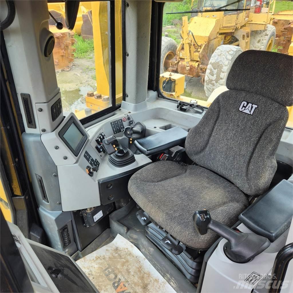CAT D8T LGP Dozere Beltegående