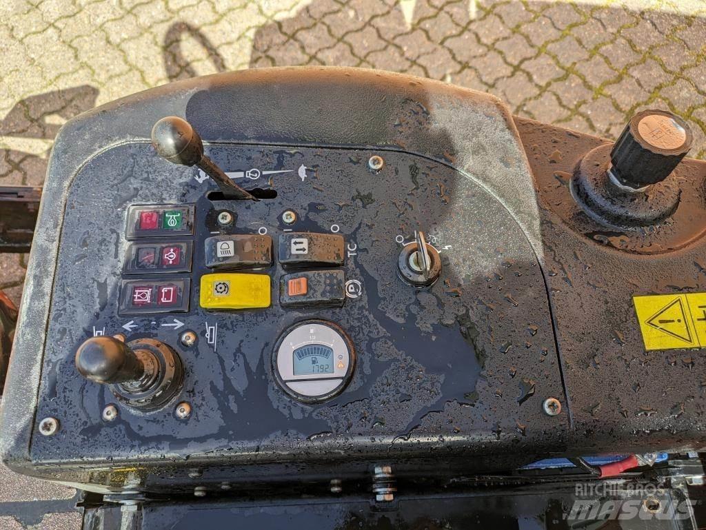 Jacobsen AR-3 Sitteklippere