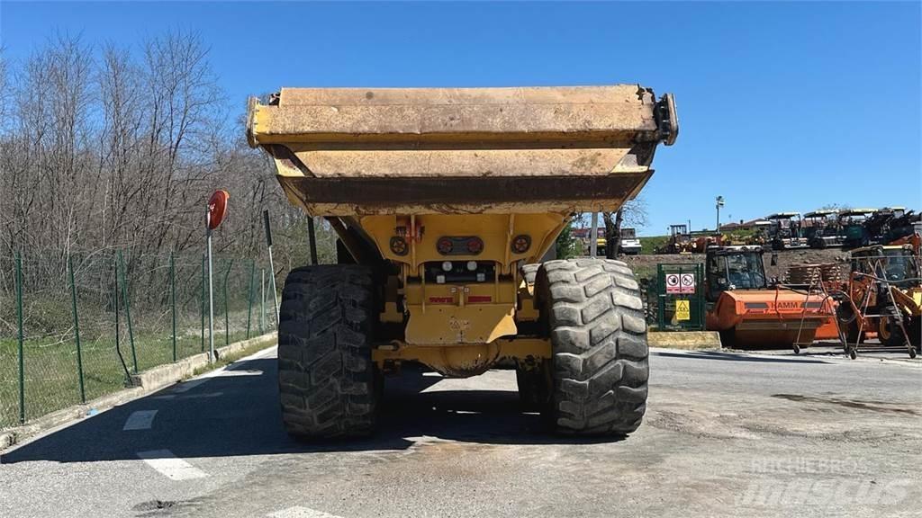 Bell B30E 6x6 Mini dumpere