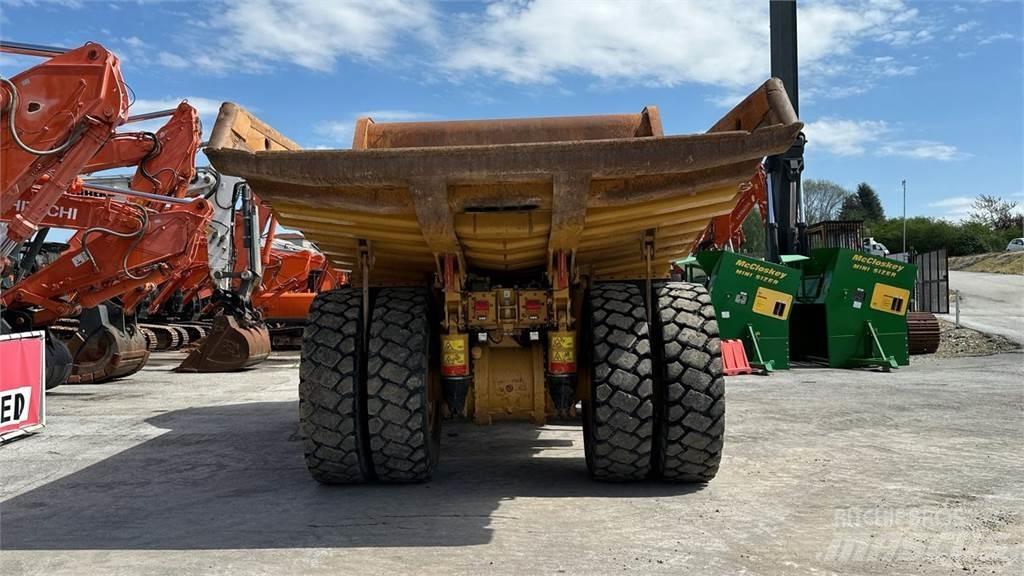 CAT 770 Mini dumpere