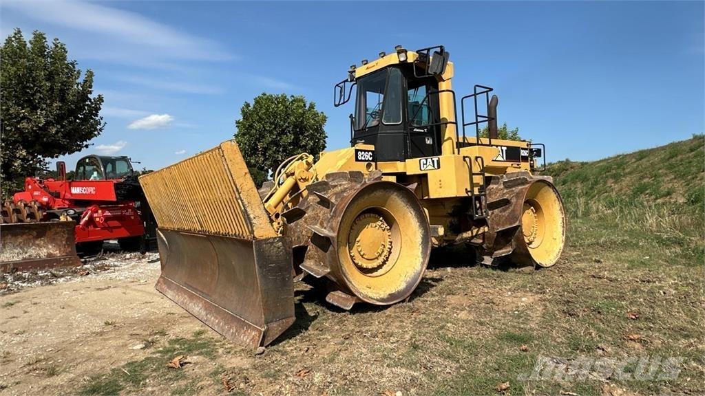 CAT 826C Dozere Beltegående