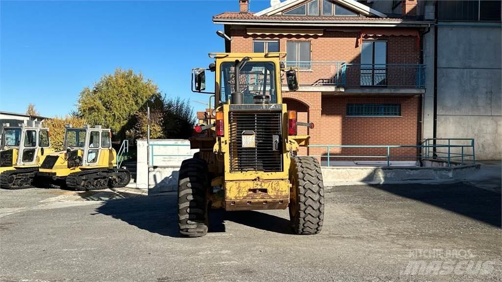 CAT 916 Hjullastere
