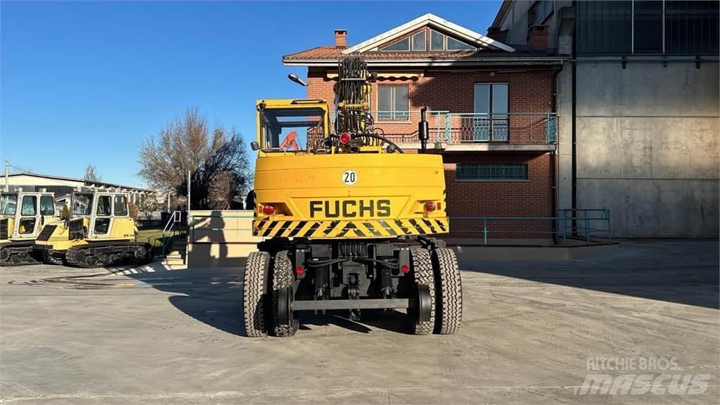 Fuchs MHB 230 ZW 4x4 Hjulgravere