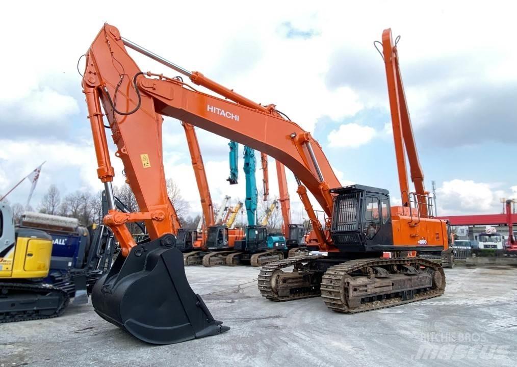 Hitachi EX800 Beltegraver