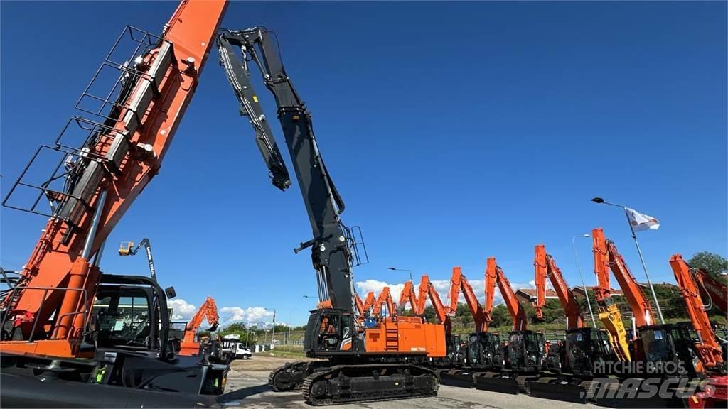 Hitachi KMC750S-7 Beltegraver