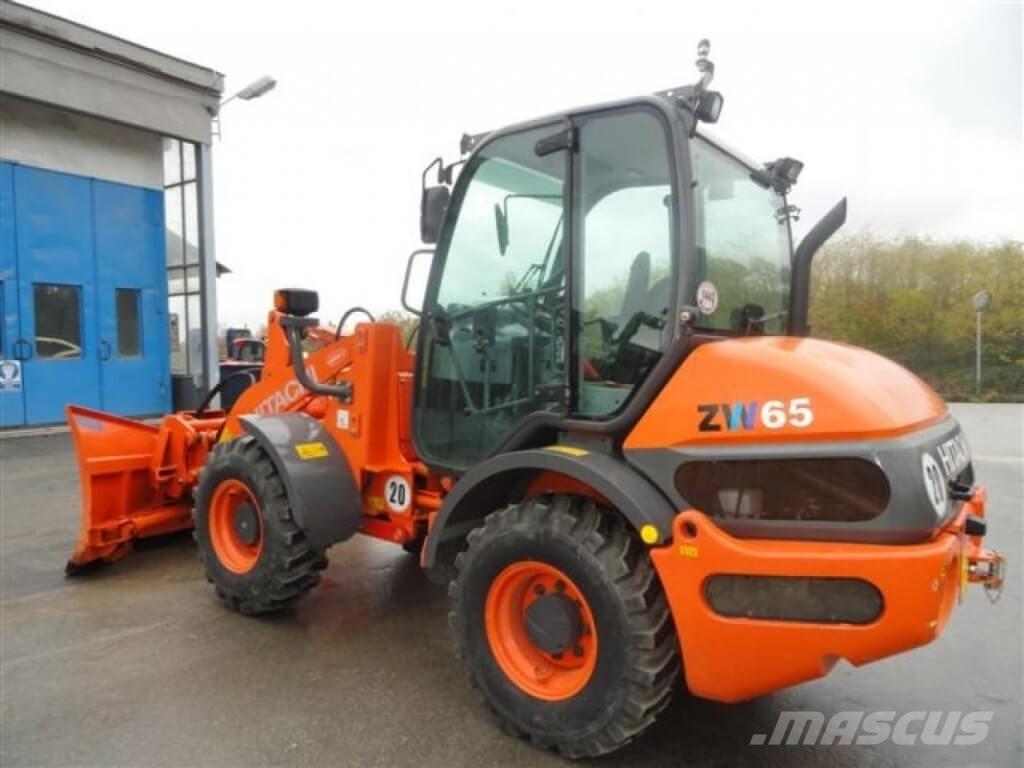 Hitachi ZW 65 Snøploger- og skjær