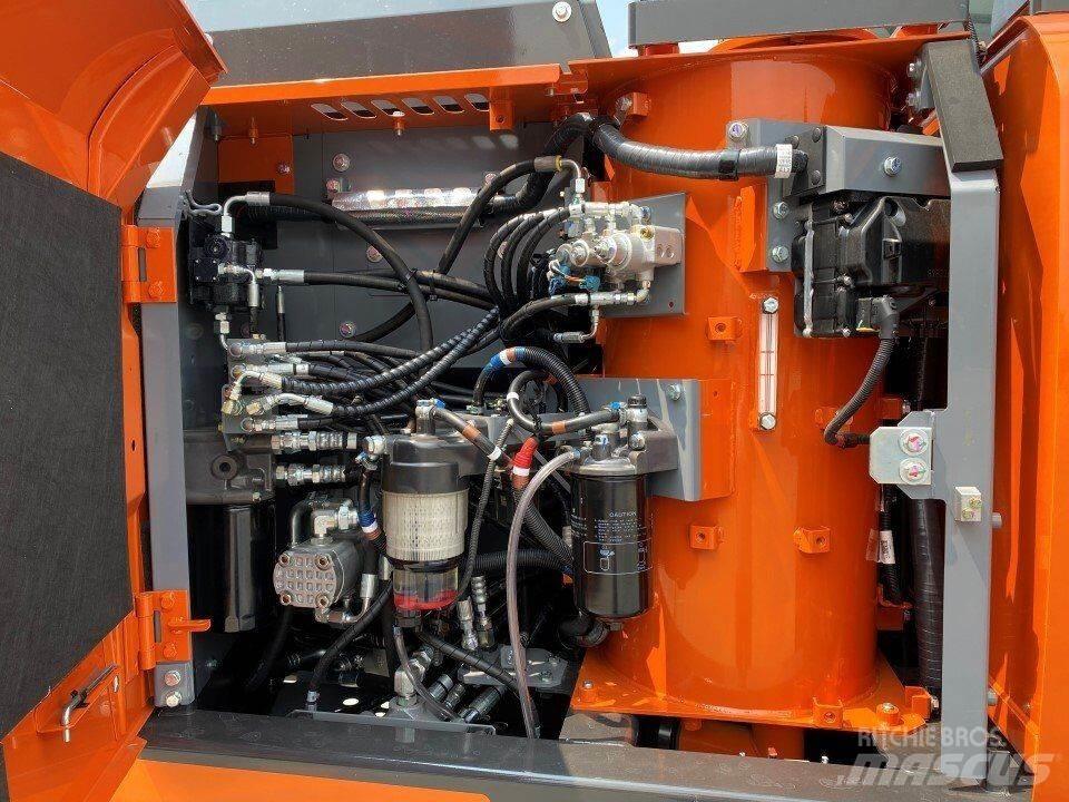 Hitachi ZX130-6 Gravemaskiner
