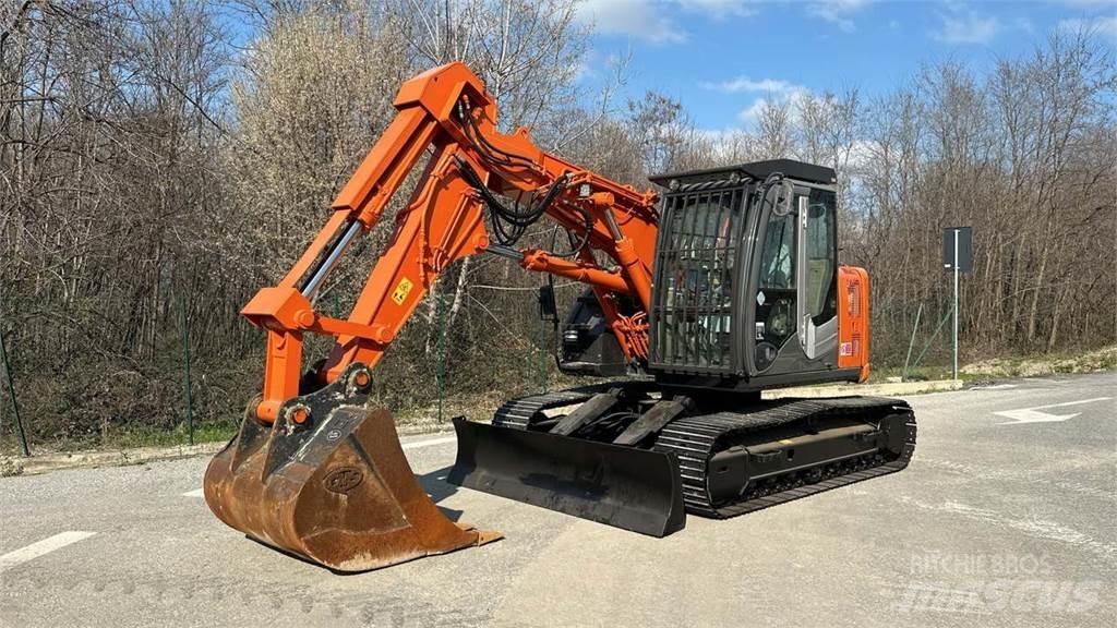 Hitachi ZX135US-3 Midigravere 7 - 12t