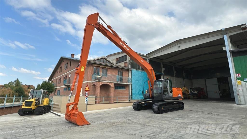 Hitachi ZX210LC-3 SLF Beltegraver