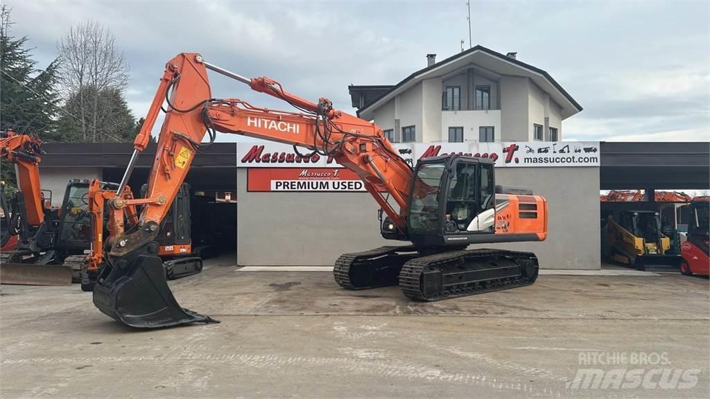 Hitachi ZX210LCN-5B Beltegraver