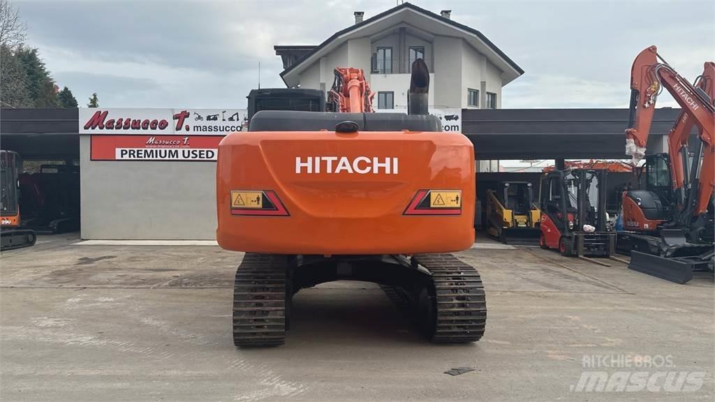Hitachi ZX210LCN-5B Beltegraver