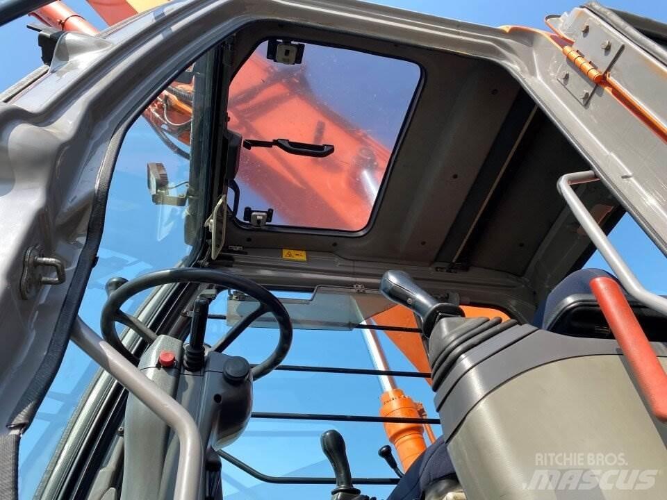 Hitachi ZX210MH Hjulgravere