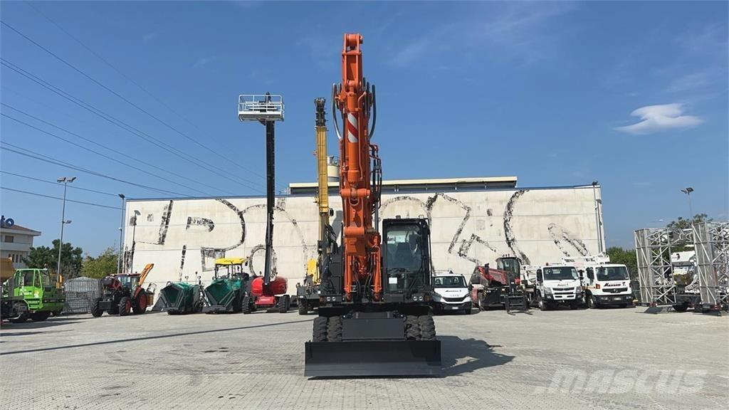 Hitachi ZX220W-7 Hjulgravere