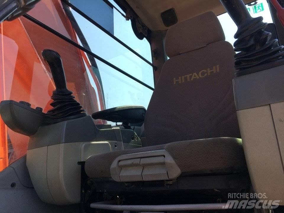 Hitachi ZX250LCN-5B Beltegraver