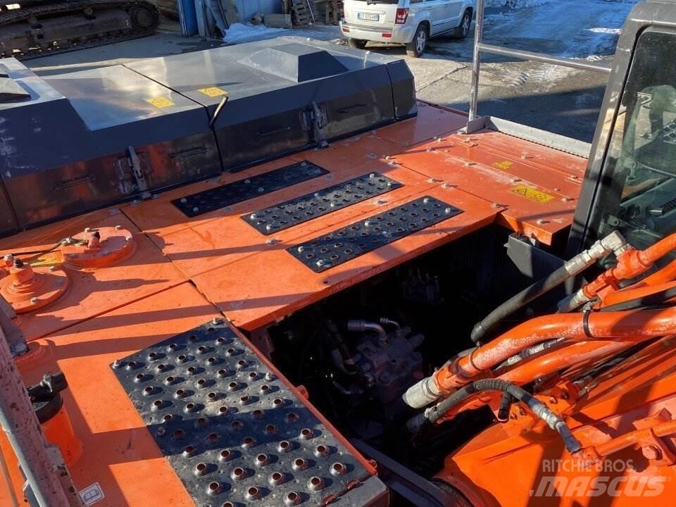 Hitachi ZX350LCN-6 Beltegraver