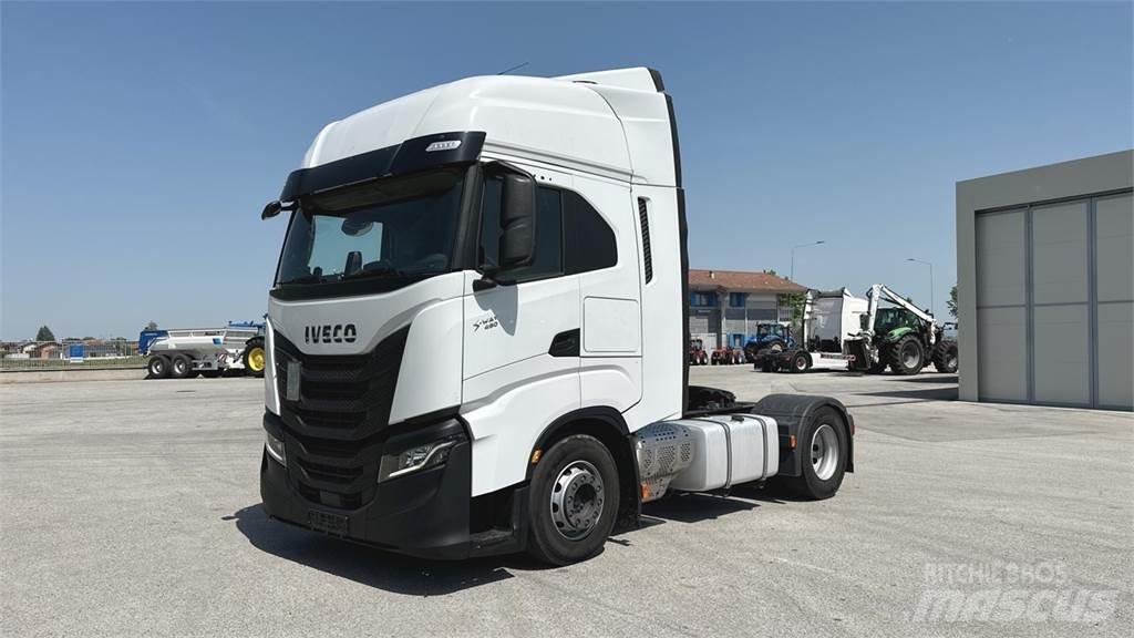 Iveco S-WAY 490 4x2 Andre lastebiler