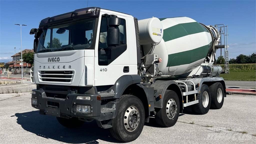 Iveco Trakker 410 8X4 Betongbiler