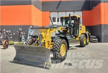 John Deere 622 GP 6X6 Dozere Beltegående