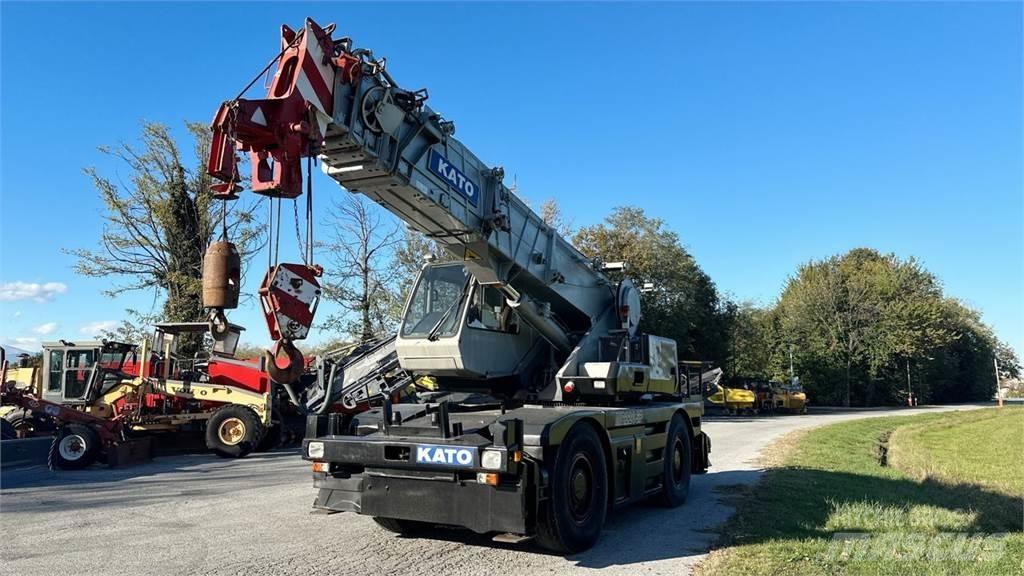 Kato KR 22H-11 4x4 Allterreng kraner